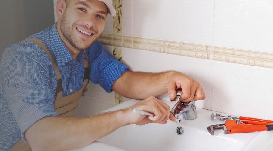 Professional clogged drains services in Leasburg, NC